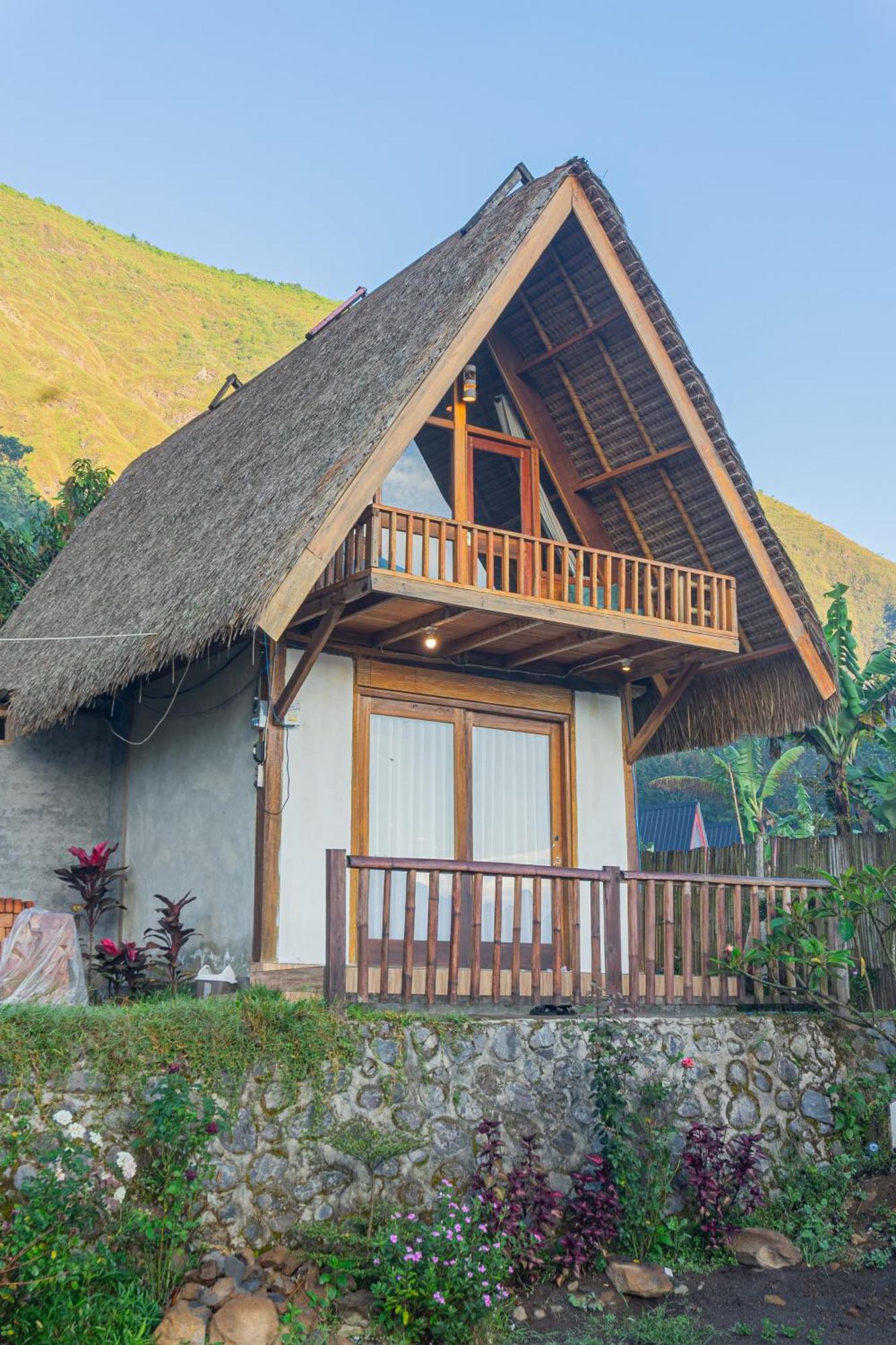 Bale Aur Sembalun Hotel Sembalunlawang Exterior foto