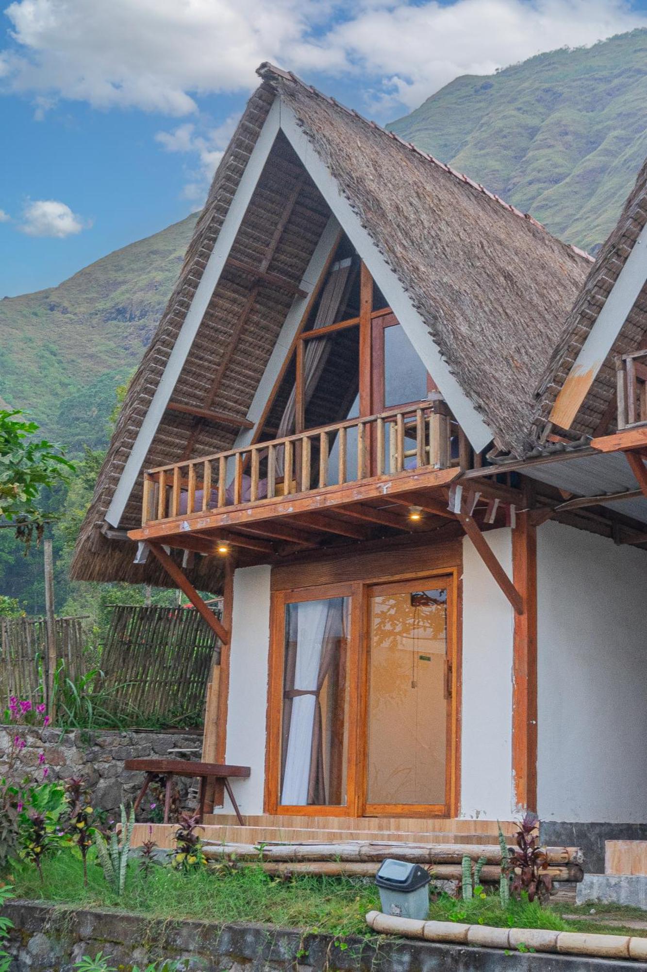 Bale Aur Sembalun Hotel Sembalunlawang Exterior foto
